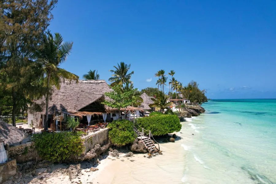 Ile trwa lot na Zanzibar? Czas podróży do raju na Oceanie Indyjskim